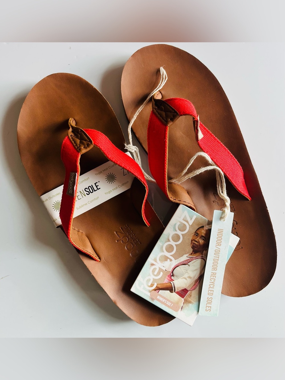 Feelgoodz • NWT Zensole Red Flipflops